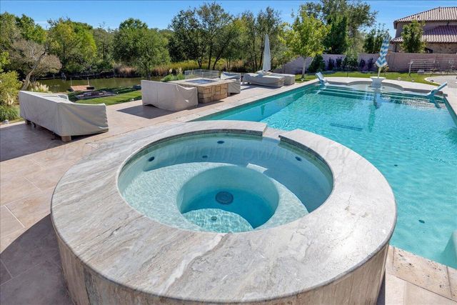 3502 GOLDEN CHESTNUT Lane, Amarillo, TX 79124