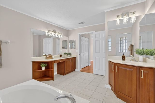 2846 SE Eagle Drive, Port St. Lucie, Port St Lucie, FL 34984