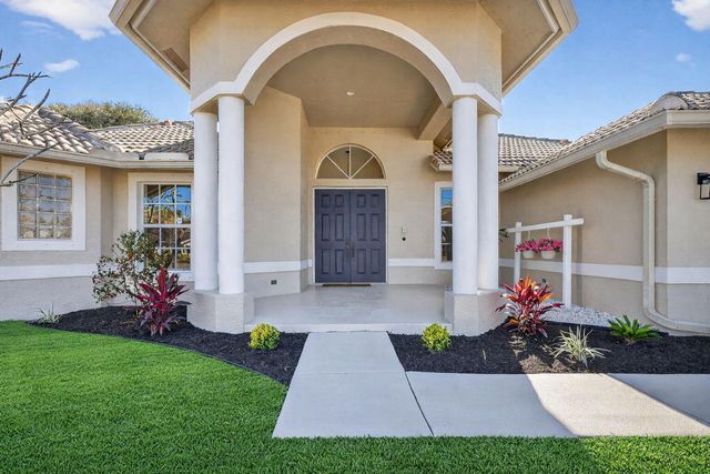 2846 SE Eagle Drive, Port St. Lucie, Port St Lucie, FL 34984