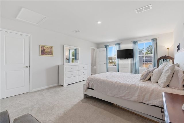 11 Davis Grove Lane, Piedmont, SC 29673