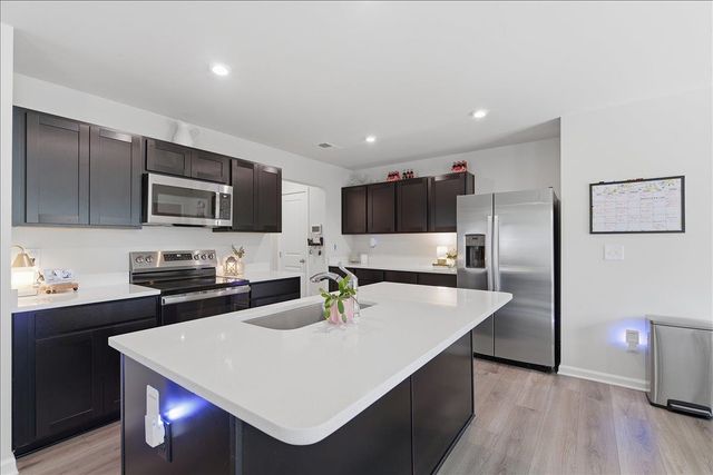 11 Davis Grove Lane, Piedmont, SC 29673