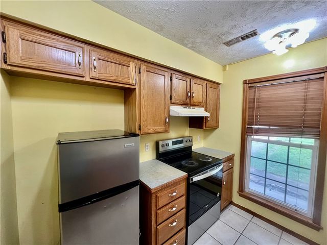701 Tharp Avenue, Green Forest, AR 72638