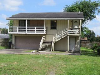 511 Atlanta Avenue, Nederland, TX 77627