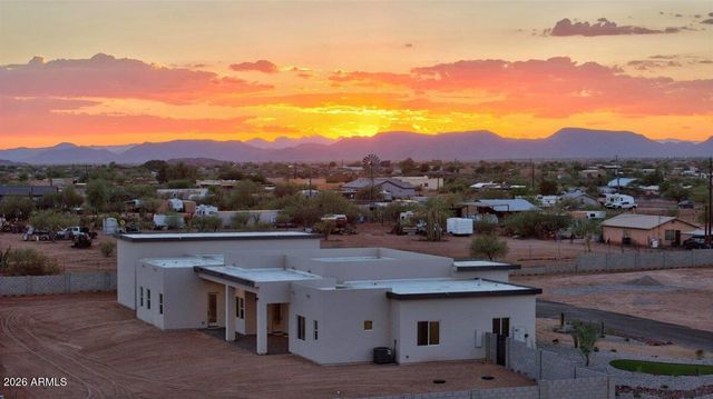 1483 W PASO NUEVO Drive, Phoenix, AZ 85086