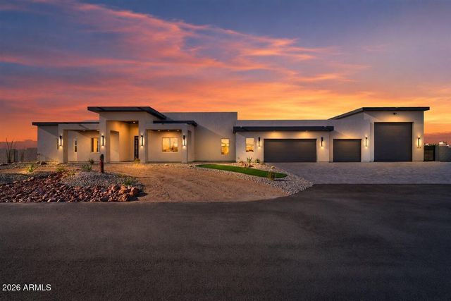 1483 W PASO NUEVO Drive, Phoenix, AZ 85086
