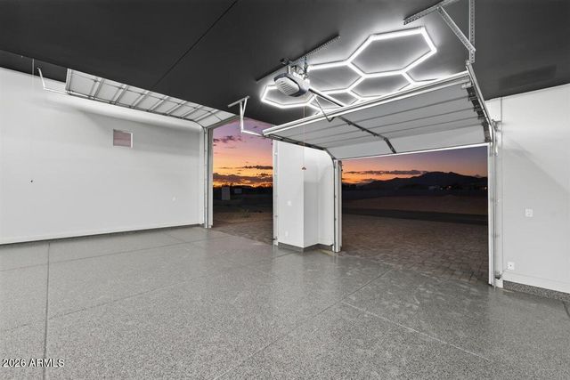 1483 W PASO NUEVO Drive, Phoenix, AZ 85086