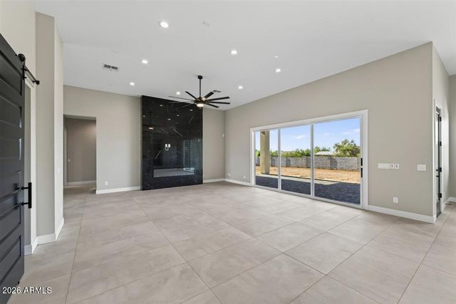 1483 W PASO NUEVO Drive, Phoenix, AZ 85086