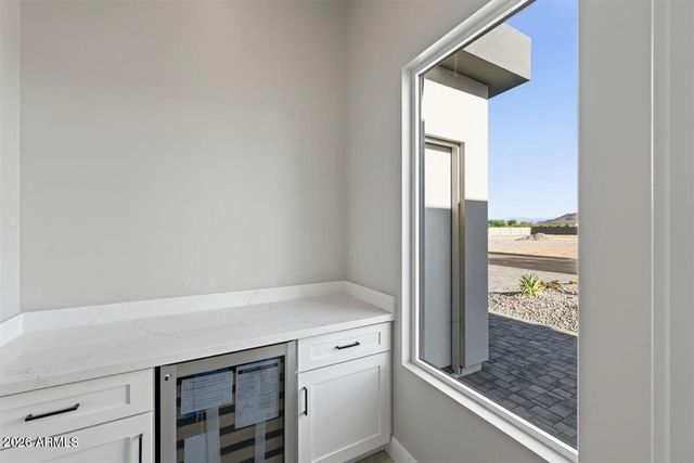 1483 W PASO NUEVO Drive, Phoenix, AZ 85086