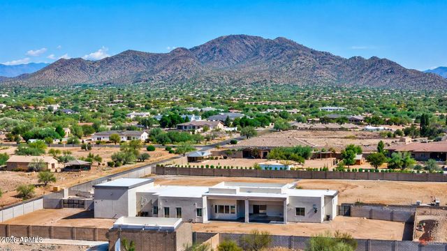1483 W PASO NUEVO Drive, Phoenix, AZ 85086