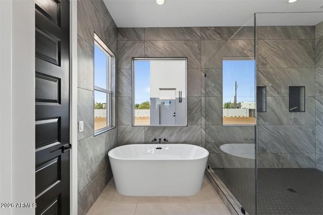 1483 W PASO NUEVO Drive, Phoenix, AZ 85086