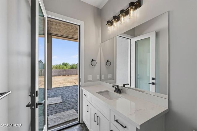1483 W PASO NUEVO Drive, Phoenix, AZ 85086