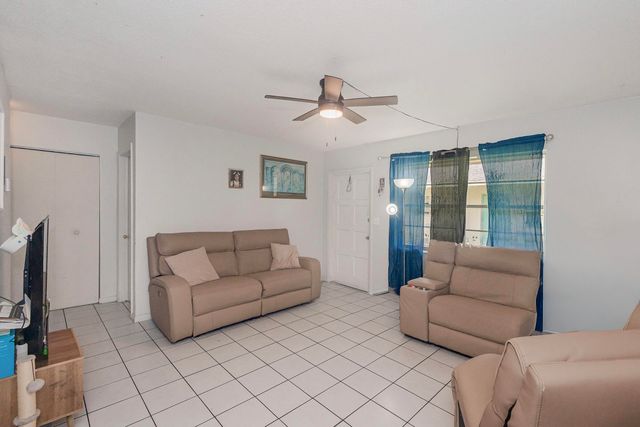 1915 SW 4TH Avenue 1-3, Fort Lauderdale, FL 33315