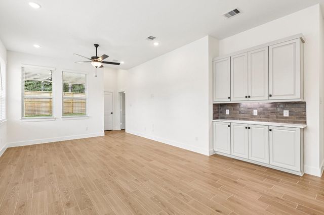 15715 Azure Petal Lane, Conroe, TX 77302