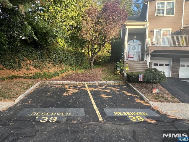 20 S Midland Avenue J3, Kearny, NJ 07032