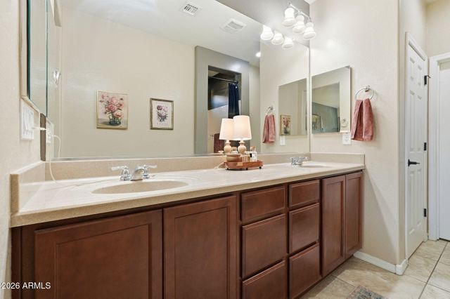 2614 W GRAY WOLF Trail, Phoenix, AZ 85085