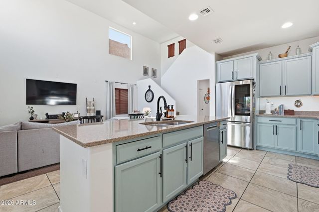 2614 W GRAY WOLF Trail, Phoenix, AZ 85085