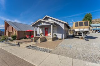 519 E Woodin Avenue, Chelan, WA 98816