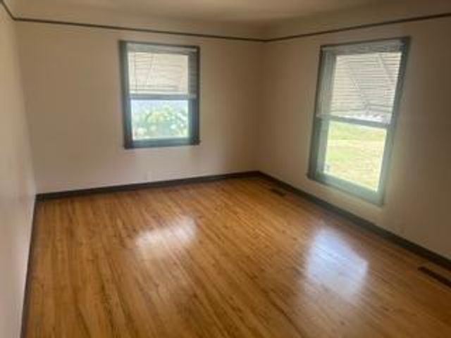 4558 Vincent Avenue N, Minneapolis, MN 55412