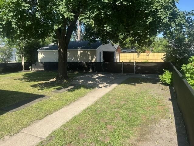 4558 Vincent Avenue N, Minneapolis, MN 55412