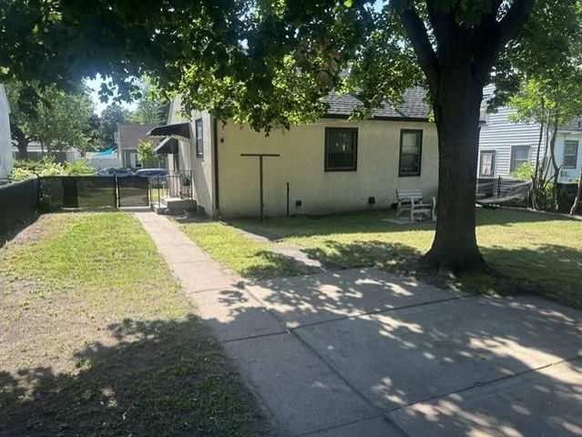 4558 Vincent Avenue N, Minneapolis, MN 55412