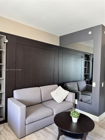 1300 Brickell Bay Dr 2412, Miami, FL 33131