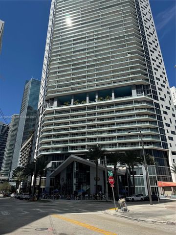 1300 Brickell Bay Dr 2412, Miami, FL 33131