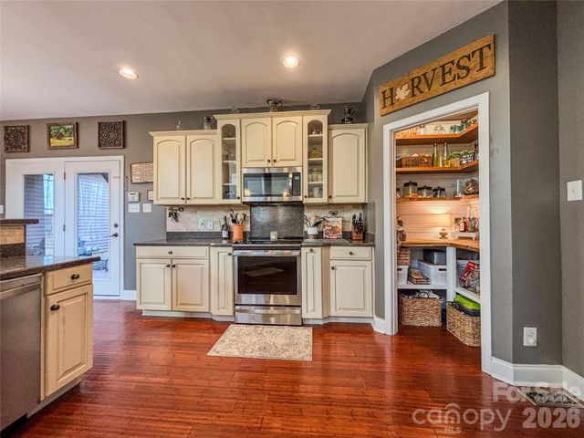 8237 Flowes Store Road, Concord, NC 28025