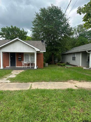 617 N Trinity ST, Gilmer, TX 75644