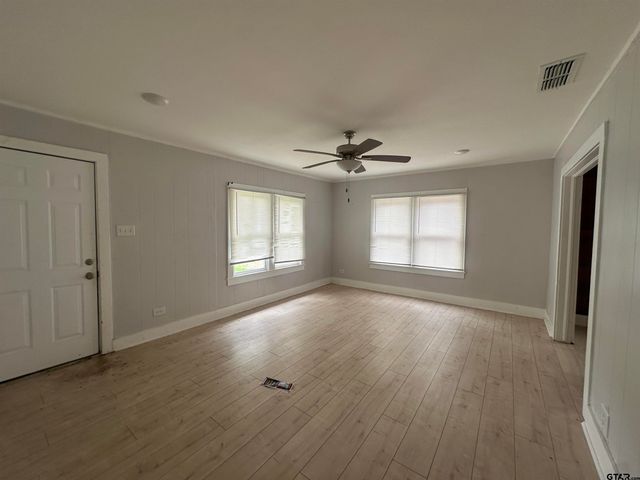 617 N Trinity ST, Gilmer, TX 75644