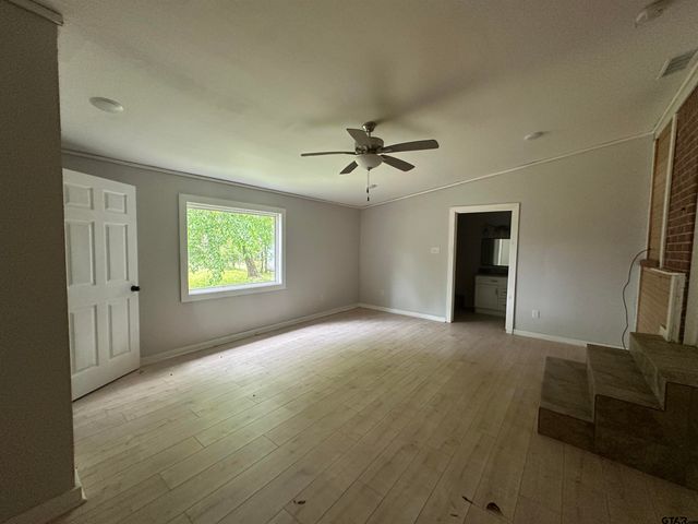 617 N Trinity ST, Gilmer, TX 75644