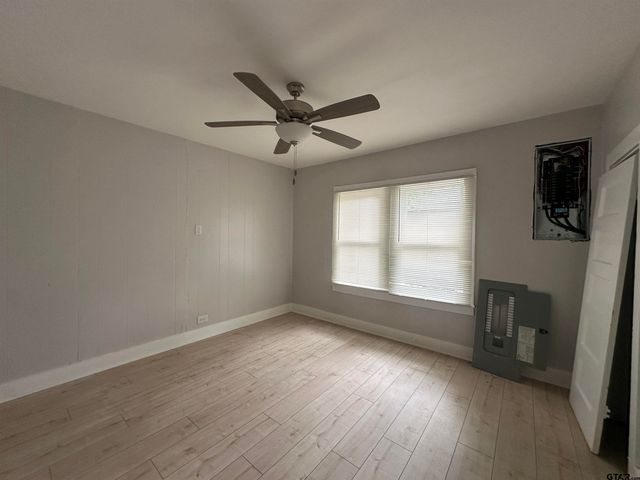 617 N Trinity ST, Gilmer, TX 75644