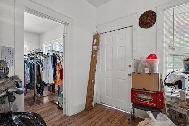 801 Aransas, San Antonio, TX 78210