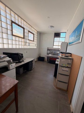 3957 N Normandy Avenue, Chicago, IL 60634