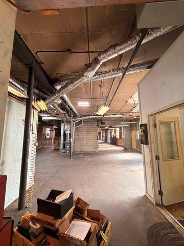 3957 N Normandy Avenue, Chicago, IL 60634