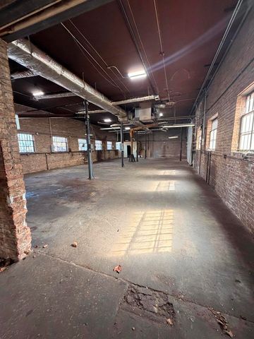 3957 N Normandy Avenue, Chicago, IL 60634