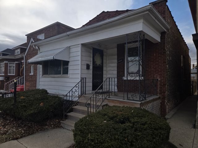 8410 S Marshfield Avenue, Chicago, IL 60620