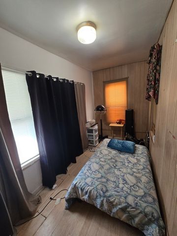 8410 S Marshfield Avenue, Chicago, IL 60620