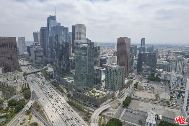 889 Francisco Street 2610, Los Angeles, CA 90017