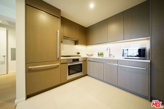889 Francisco Street 2610, Los Angeles, CA 90017