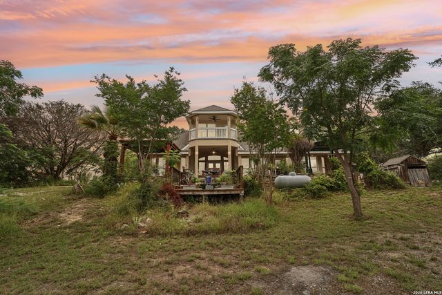 718 Park Shores, Canyon Lake, TX 78133