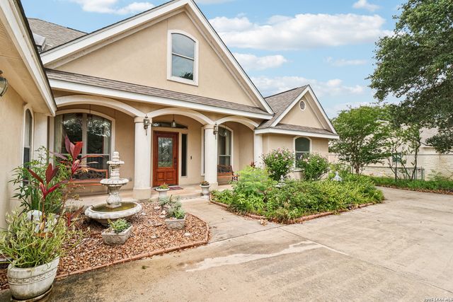 718 Park Shores, Canyon Lake, TX 78133