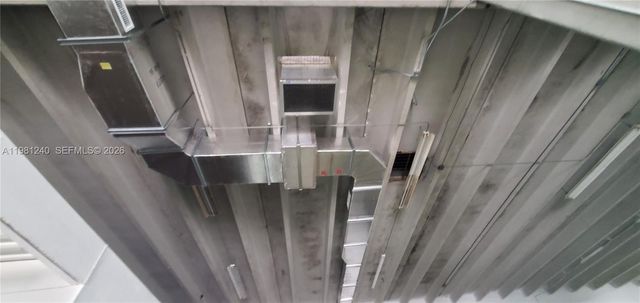 2100 NW 93rd Ave, Doral, FL 33172