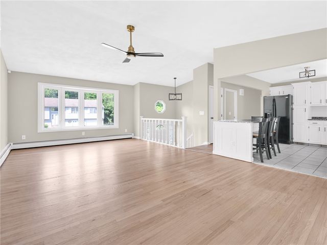 44 Village Avenue, Cranston, RI 02920