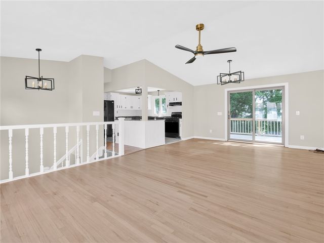 44 Village Avenue, Cranston, RI 02920
