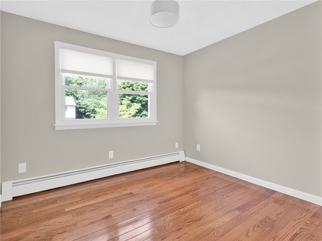 44 Village Avenue, Cranston, RI 02920