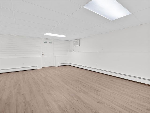 44 Village Avenue, Cranston, RI 02920