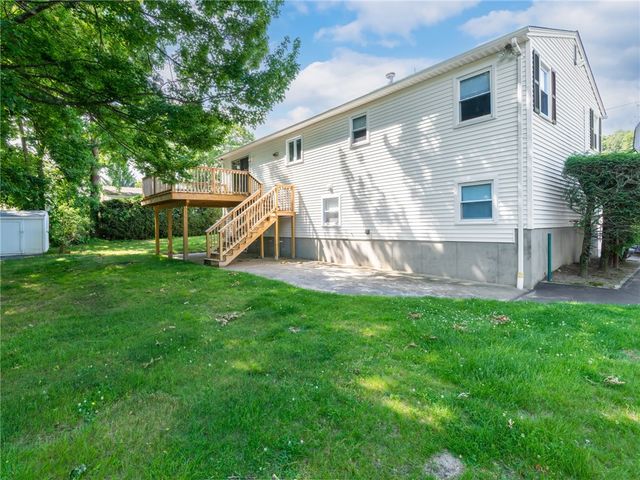 44 Village Avenue, Cranston, RI 02920