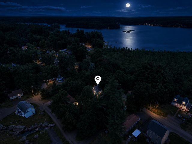 37 Great Pond Road, Kingston, NH 03848