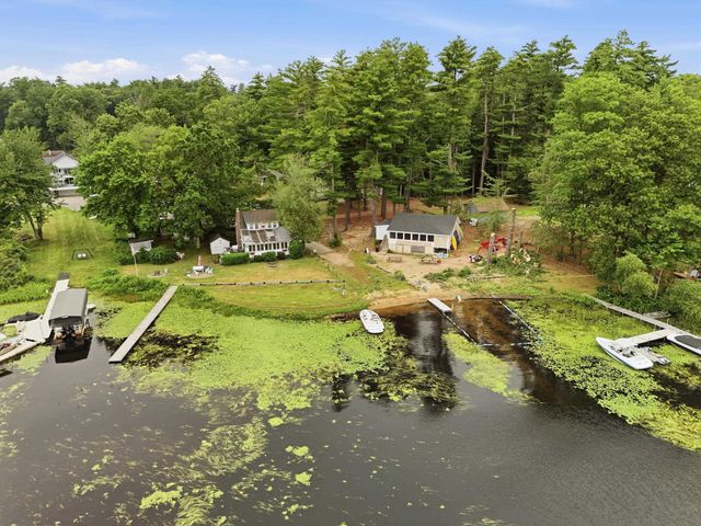 37 Great Pond Road, Kingston, NH 03848