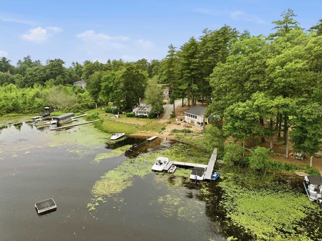 37 Great Pond Road, Kingston, NH 03848